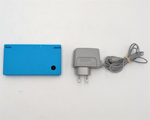 Nintendo DSi - Light Blue - Konsol - SNR TEH526794544 (B Grade) (Genbrug)